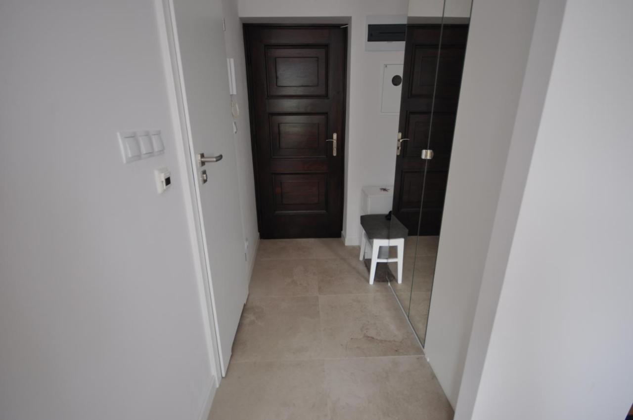 Apartament Przy Starym Miescie Apartment Varşovia Exterior foto